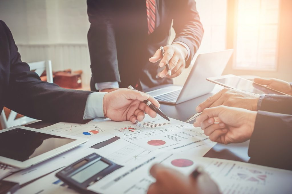 How Much Do Introducing Broker Earn in 2024