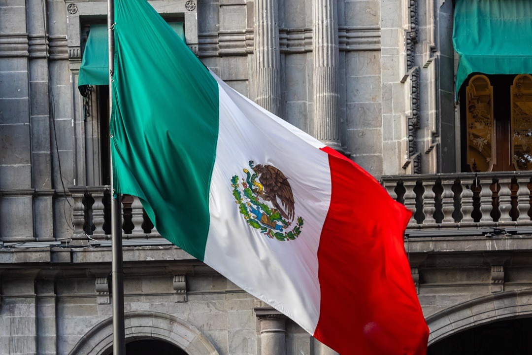 overseas banking in mexico