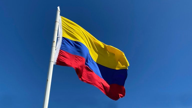 offshore banking in colombia