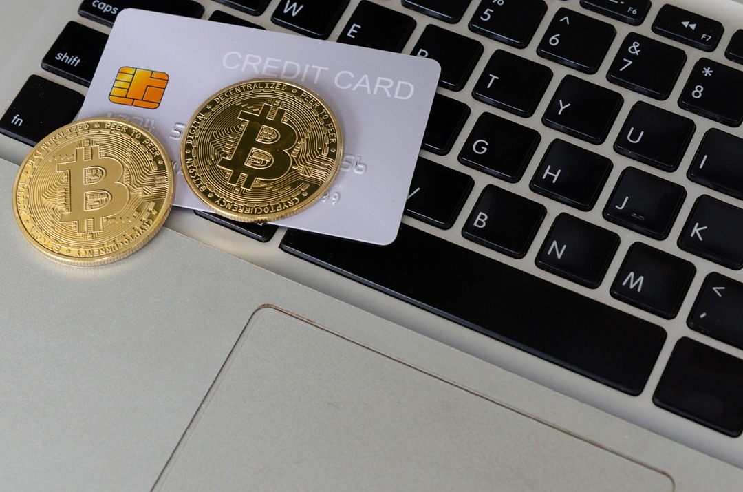 crypto debit card