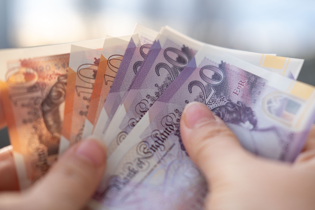 How to Save Your Money in GBP? gbp savings account