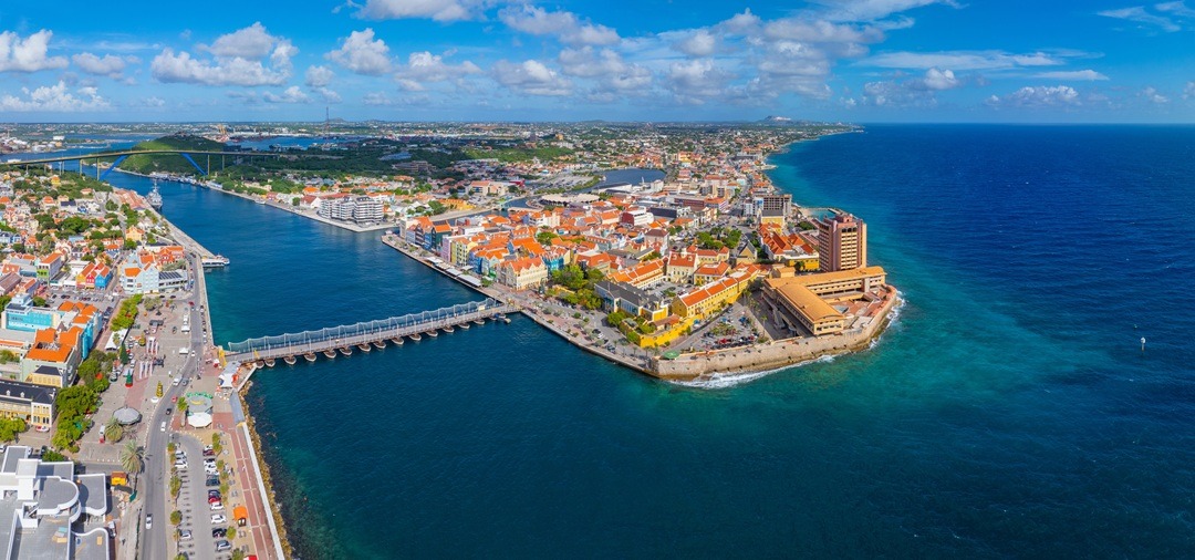How to Open an Overseas Account in Curaçao for International Investments? curaçao overseas account